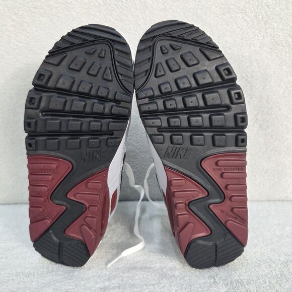 Nike Air Max 90 Boys Sz 4Y Grey White  CD6864-125 Running Athletic Leather Shoes - Picture 9 of 13